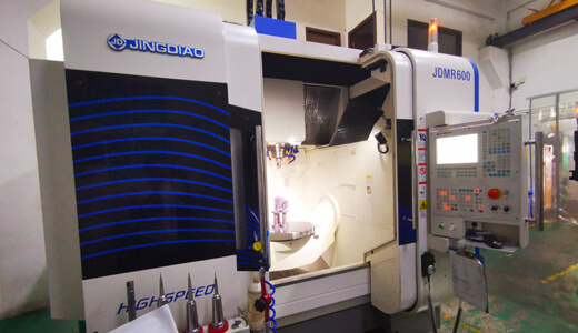 Celebrate the company's latest purchase of multiple five-axis CNC equipment